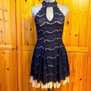 Francesca’s lace dress